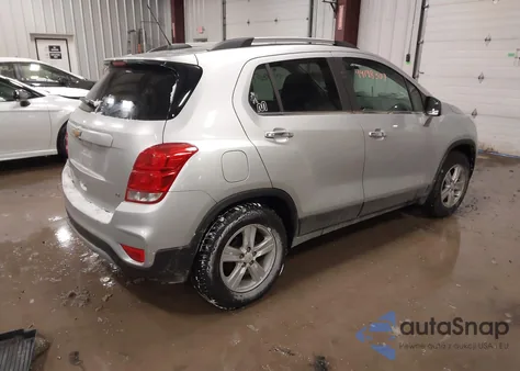 2020 Chevrolet Trax Fwd Lt z USA, uszkodzony, nr VIN KL7CJLSB1LB019995